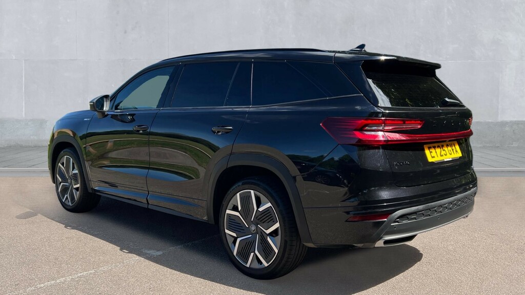 Skoda Kodiaq Kodiaq 2.0 Tdi 193 Sportline 4X4 Dsg 7 Seat ET25GVA Black #3