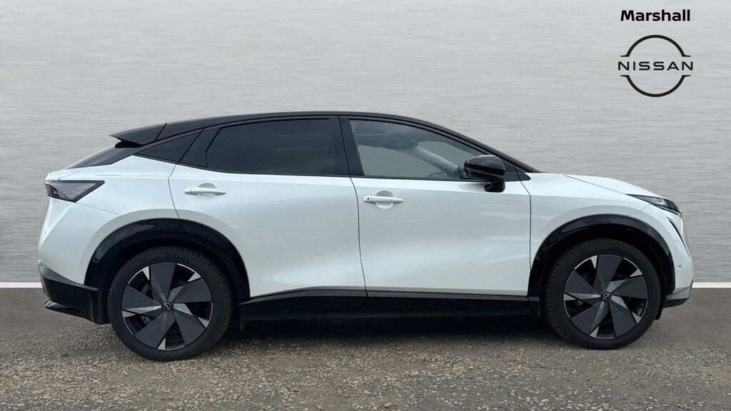 Nissan Ariya Ariya 225Kw Evolve 87Kwh 22Kwch E-4orce EY23XXL White #3