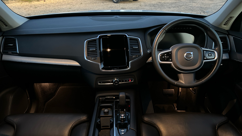 Volvo XC90 Xc90 2.0 B5d 235 Momentum Awd Geartronic NK22SXT White #5