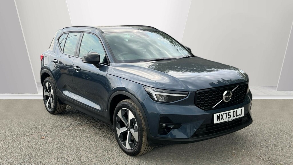 Volvo XC40 Xc40 2.0 B4p Plus Dark Blue