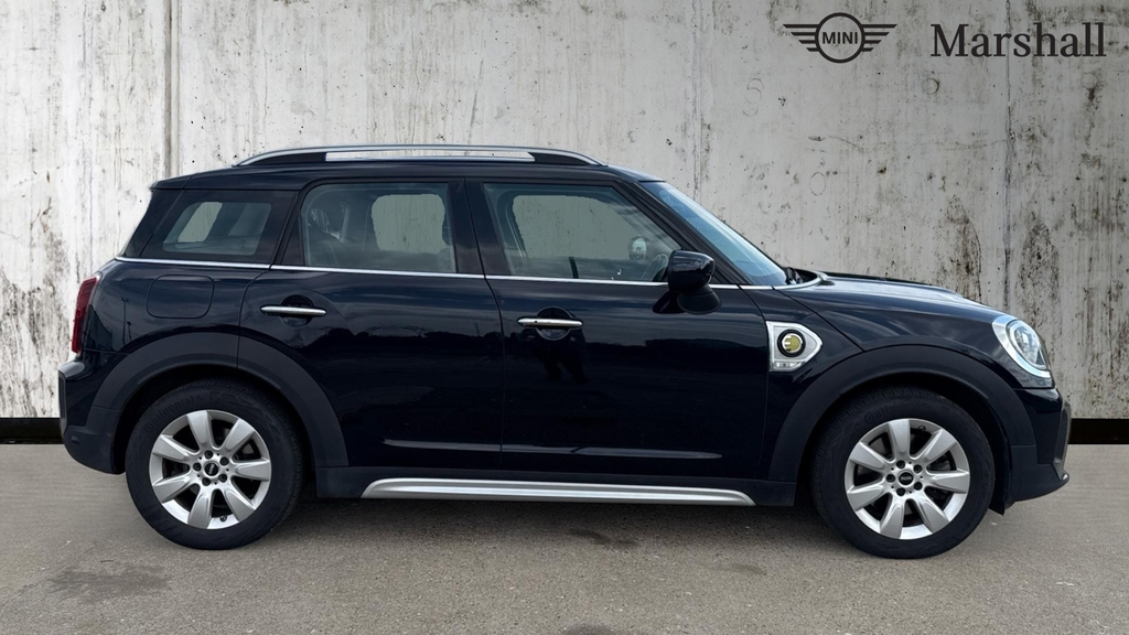 Mini Countryman Countryman 1.5 Cooper S E Classic All4 Phev Au EK22YMX Black #3