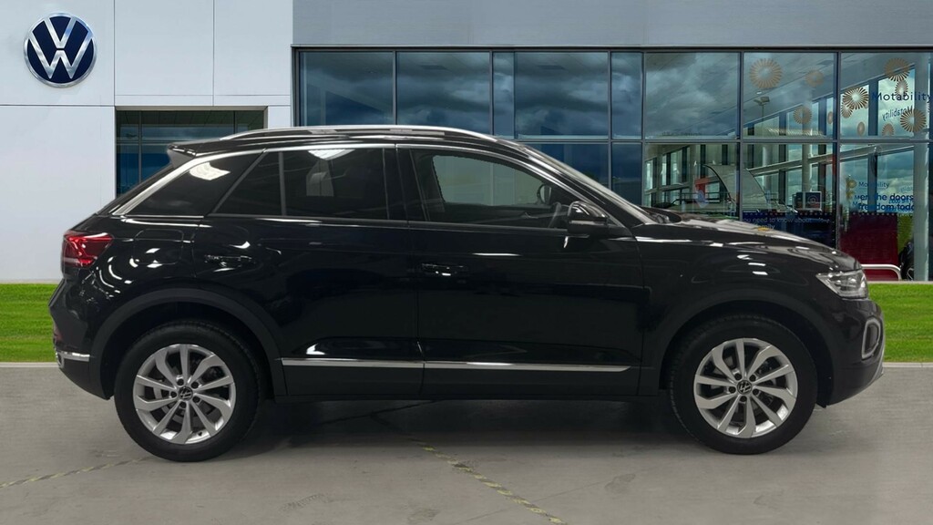 Volkswagen T-Roc T-roc 1.5 Tsi Style GD25RKA Black #4