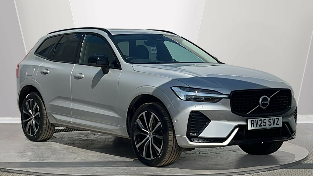 Volvo XC60 Xc60 2.0 B5p Ultra Dark Awd Geartronic Silver