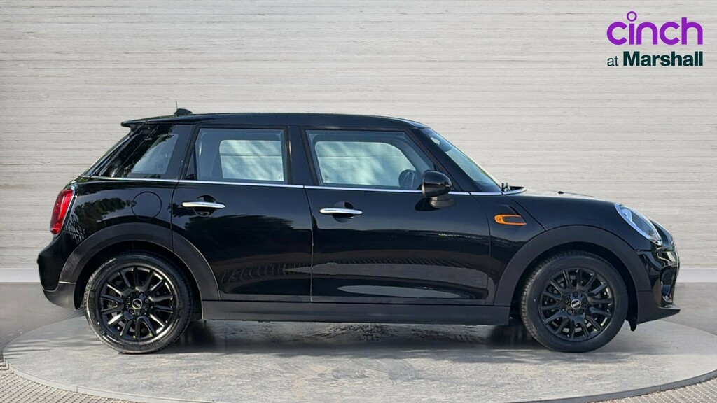 Mini Hatch Hatchback 1.5 Cooper D Black #2