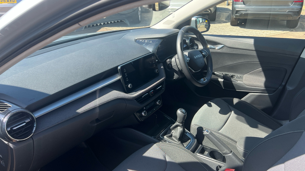Skoda Fabia Fabia 1.0 Tsi Se Edition GD25EZX Silver #2