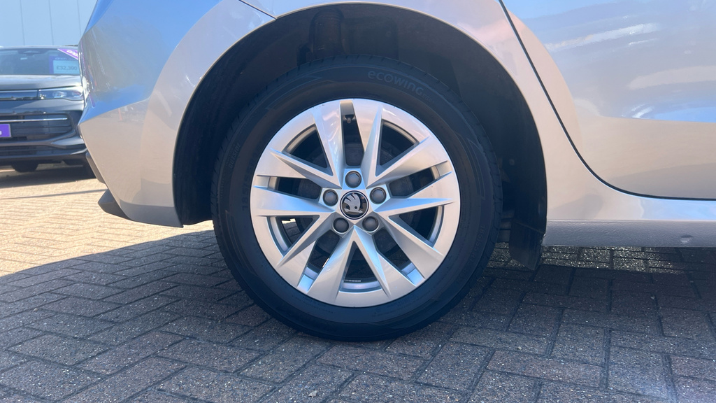 Skoda Fabia Fabia 1.0 Tsi Se Edition GD25EZX Silver #5