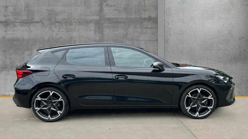 Cupra Leon Leon 1.5 Tsi 150 V2 KP25YTE Black #4