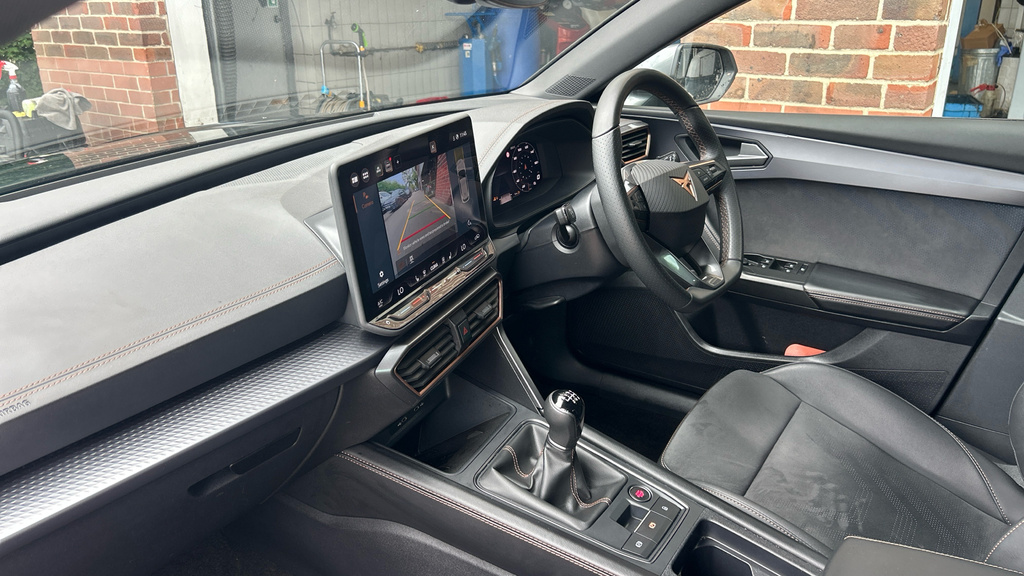 Cupra Leon Leon 1.5 Tsi 150 V2 KP25YTE Black #2