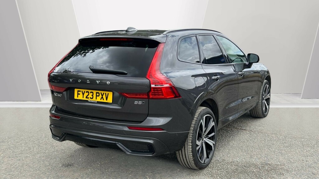 Volvo XC60 Xc60 2.0 B5p Ultimate Dark Awd Geartronic FY23PXV Grey #2