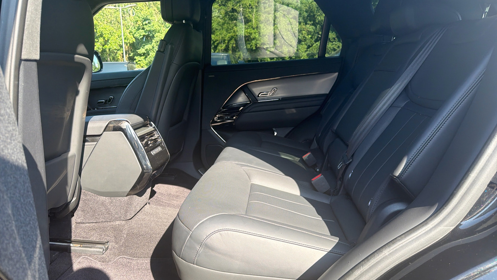 Land Rover Range Rover Sport Range Rover Sport 3.0 P440e Dynamic Se LL23PFG Black #4