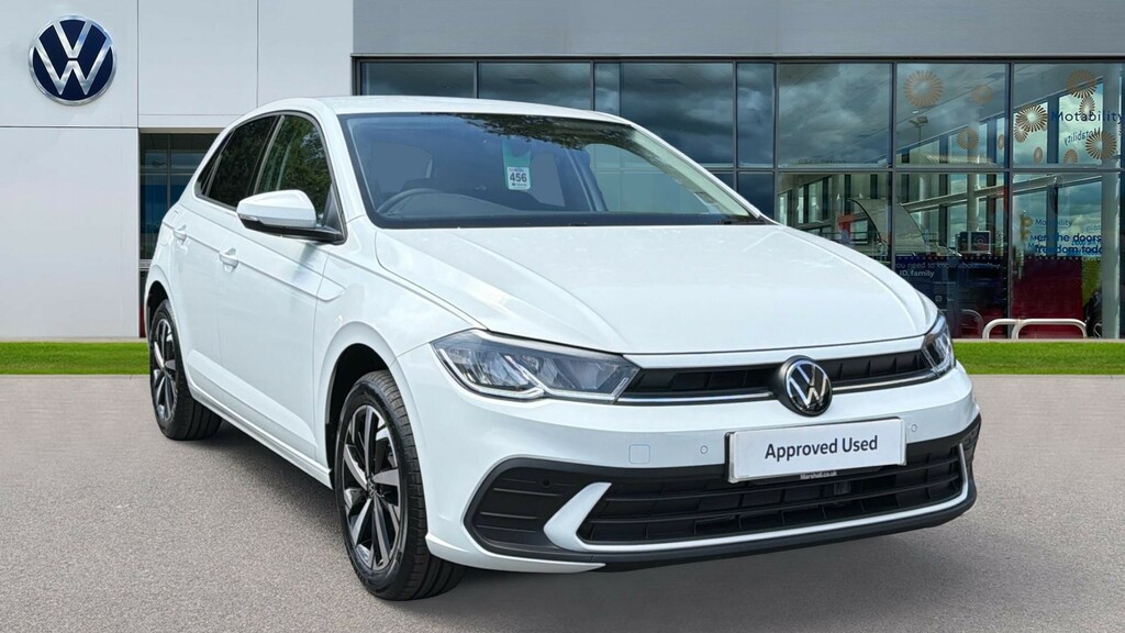 Volkswagen Polo Volkswagen Polo Hatchback 1.0 Tsi Match White