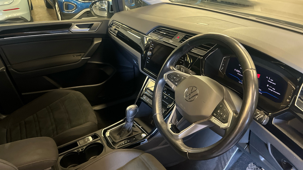 Volkswagen Touran 1.4 Tsi Se Dsg Euro 5 #6
