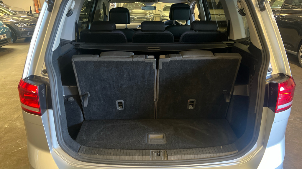 Volkswagen Touran 1.4 Tsi Se Dsg Euro 5 #16