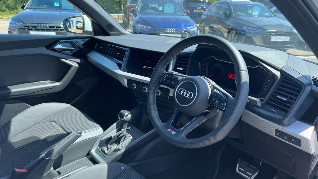 Audi A1 A1 35 Tfsi S Line S Tronic KP26SWN White #6