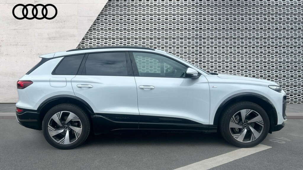 Audi Q6 E-Tron Q6 225Kw Performance 100Kwh S Line KP75OJC White #4