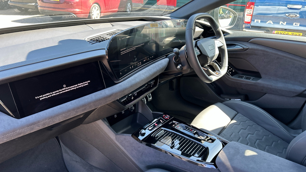 Audi A6 Avant A6 270Kw Performance 100Kwh Edition 1 White #2
