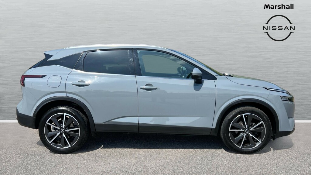 Nissan Qashqai Qashqai 1.3 Dig-t Mh Tekna BJ73OUD Black #3