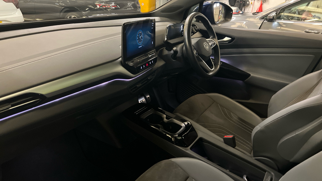 Volkswagen ID.5 Id.5 150Kw Style Pro Performance 77Kwh Black #2