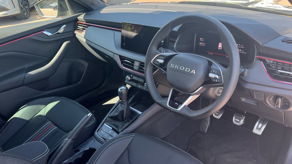 Skoda Kamiq Kamiq 1.5 Tsi Monte Carlo Edition Grey #6
