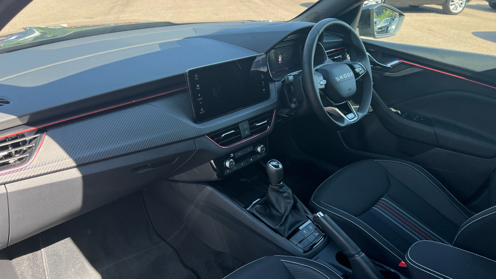 Skoda Kamiq Kamiq 1.5 Tsi Monte Carlo Edition Grey #2