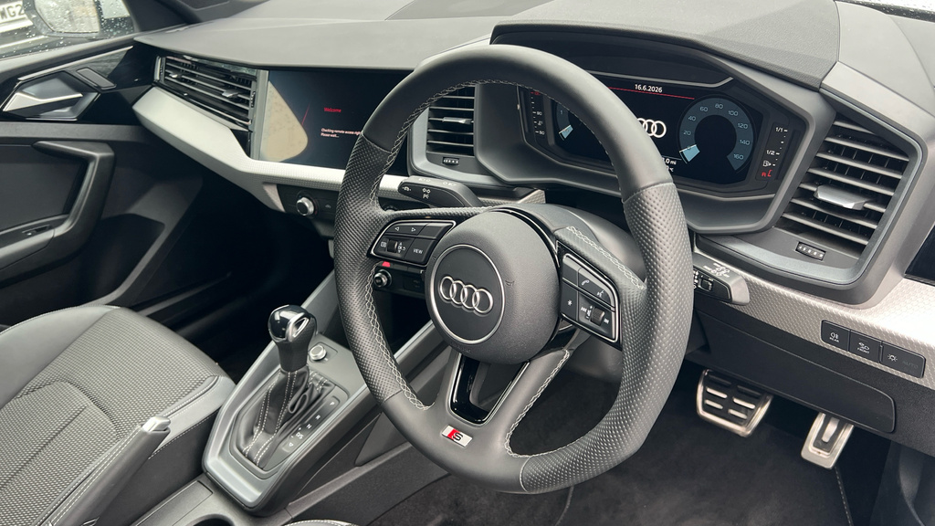 Audi A1 A1 30 Tfsi S Line S Tronic WF26MVY White #6