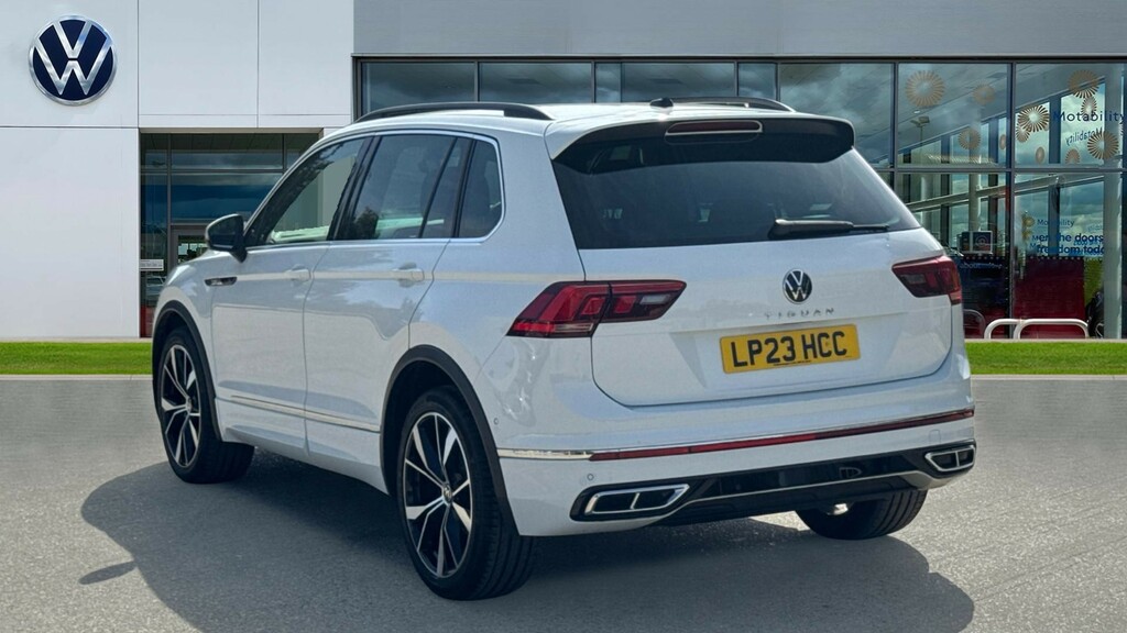 Volkswagen Tiguan Tiguan 1.5 Tsi 150 R-line Dsg LP23HCC White #3