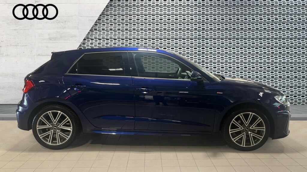 Audi A1 A1 35 Tfsi S Line S Tronic DK75WRG Blue #4