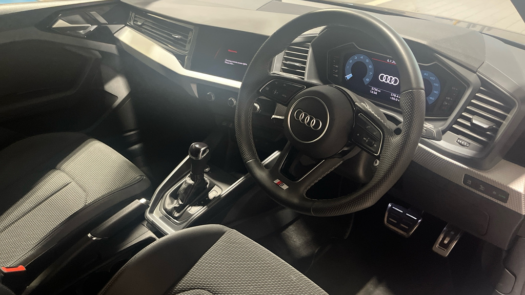 Audi A1 A1 35 Tfsi S Line S Tronic DK75WRG Blue #6