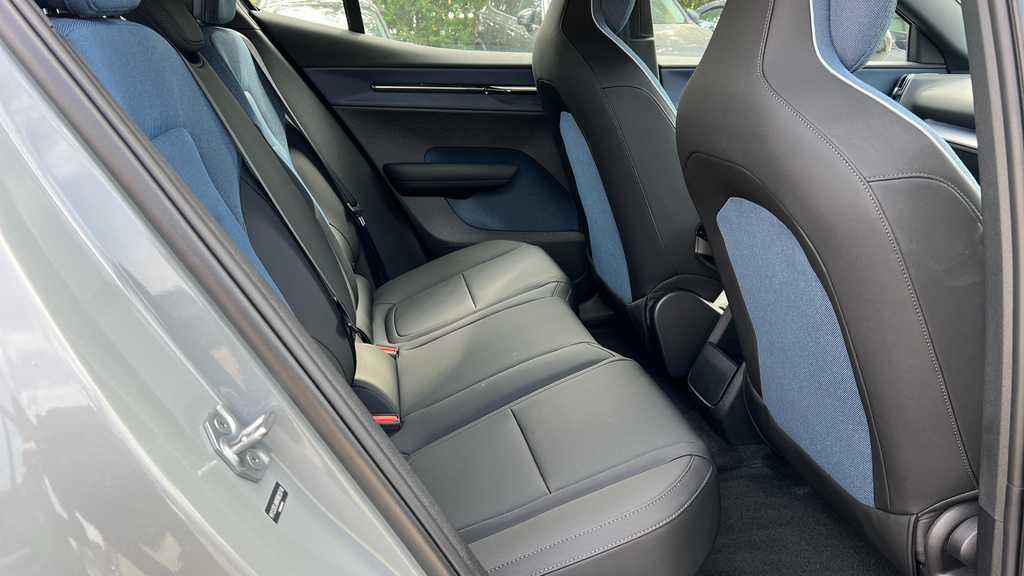Volvo EX30 Ex30 200Kw Sm Extended Range Plus 69Kwh Grey #6