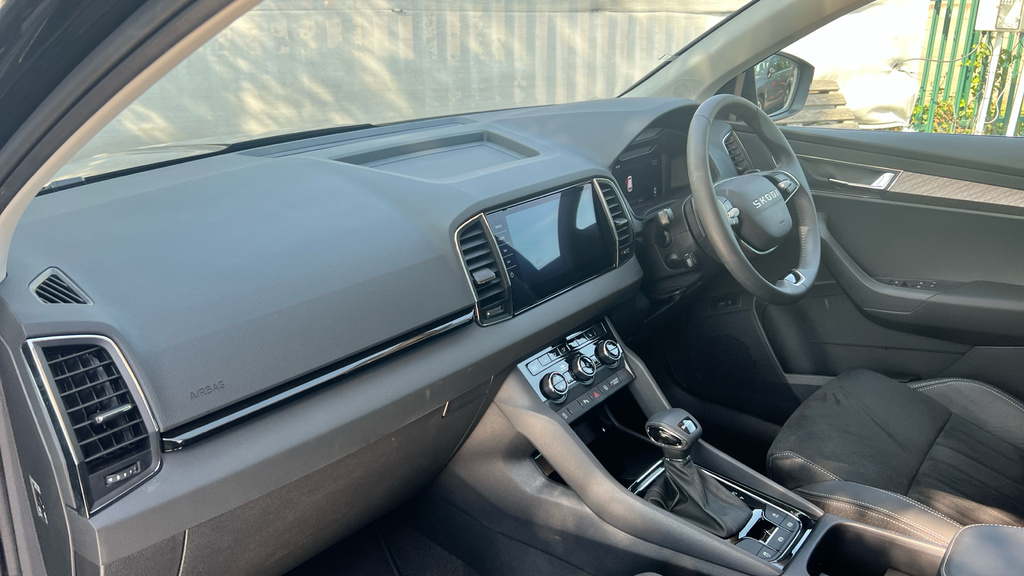 Skoda Karoq Karoq 1.5 Tsi Se L Edition Dsg EN75HVO Black #2