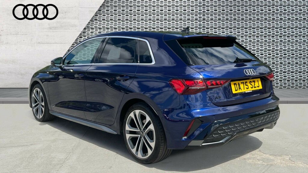 Audi A3 A3 1.5 Tfsi 150 S Line S Tronic DA75SZJ Blue #3