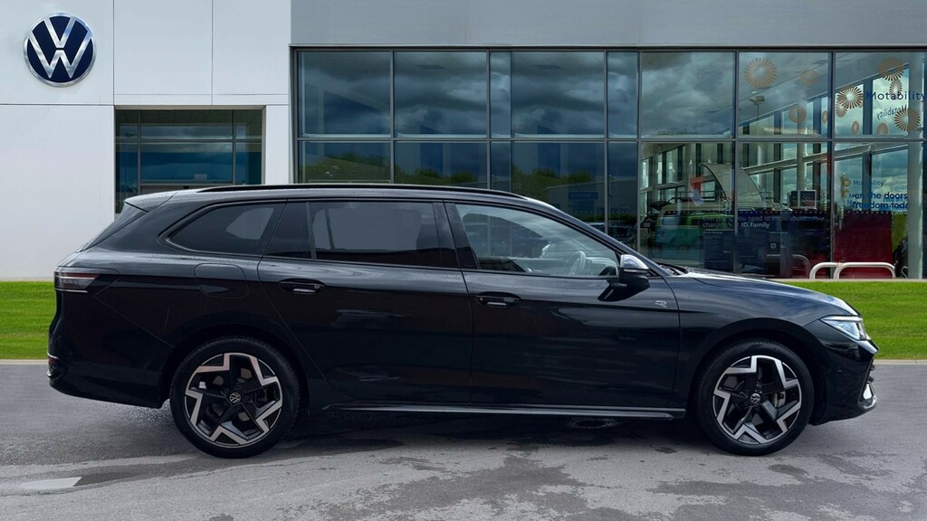 Volkswagen Passat Passat 1.5 Tsi Ehybrid R-line Dsg RV25XJW Black #4