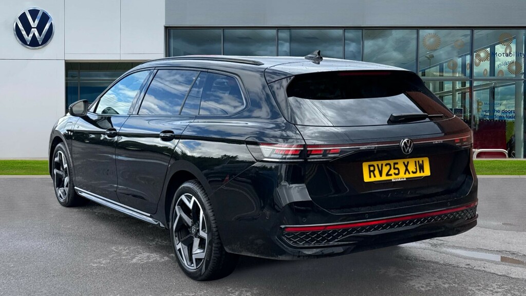 Volkswagen Passat Passat 1.5 Tsi Ehybrid R-line Dsg RV25XJW Black #3
