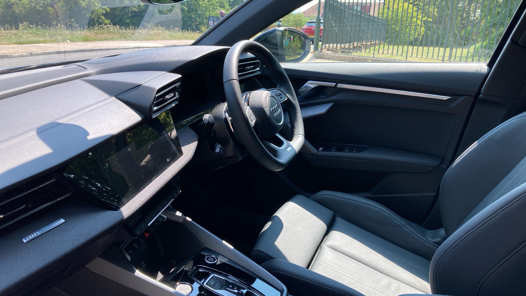 Audi A3 A3 1.5 Tfsi 150 S Line S Tronic Tech Pack DK75WVL Blue #2