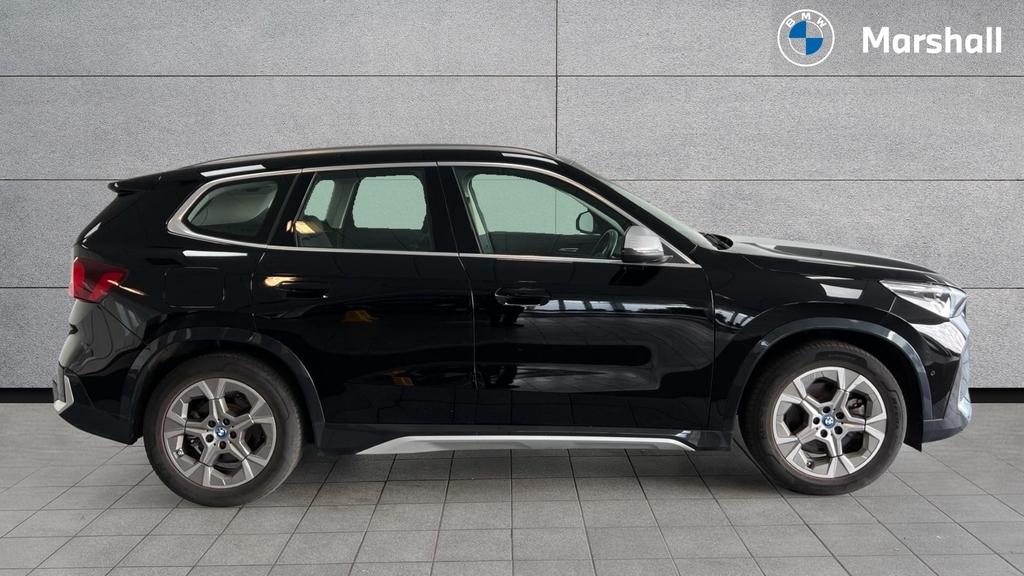 BMW iX1 Ix1 230Kw Xdrive30 Xline 65Kwh RF24TZV Black #3