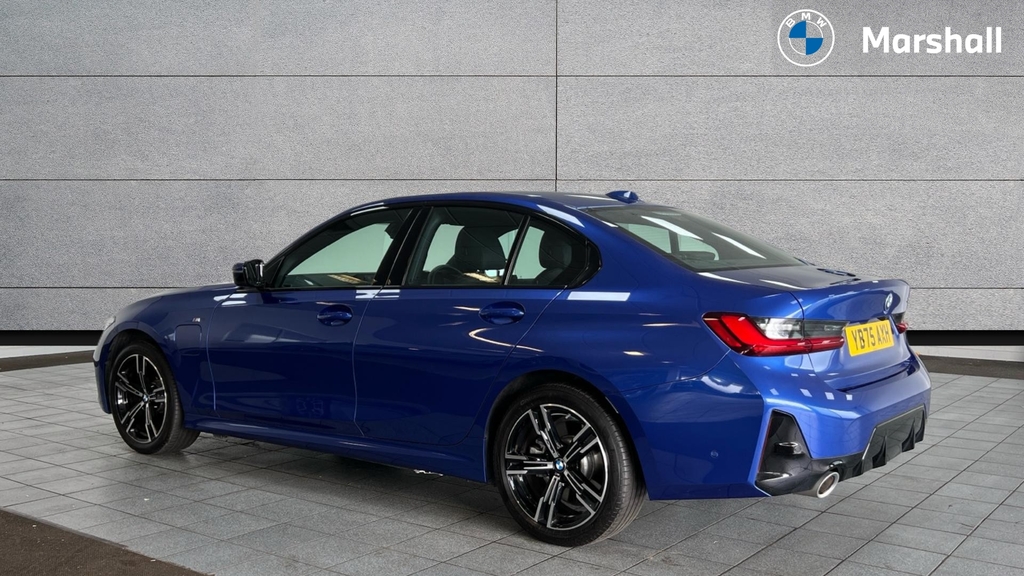 BMW 3 Series 3 Series 330E 22.3 Kwh M Sport Step YB75AXH Blue #2