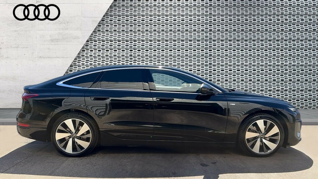 Audi A6 Avant A6 210Kw 83Kwh S Line KU75ZPF Black #4