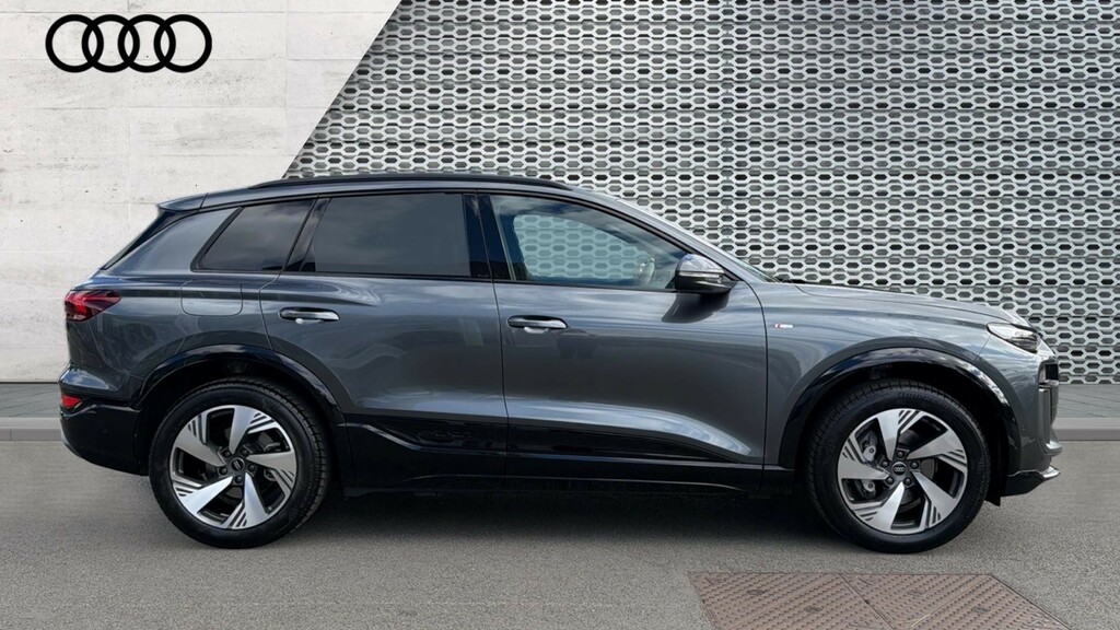 Audi Q6 E-Tron Q6 225Kw Performance 100Kwh S Line KM75VZB Grey #4