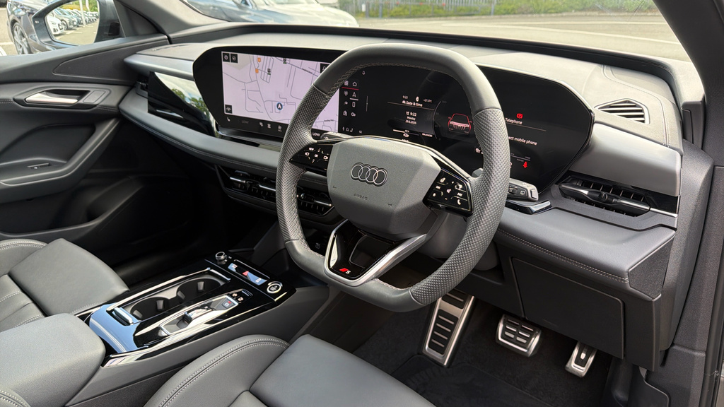 Audi Q6 E-Tron Q6 225Kw Performance 100Kwh S Line KM75VZB Grey #6