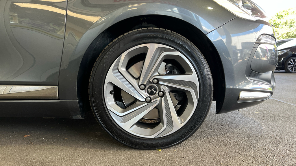 Citroen DS5 1.6 Bluehdi Elegance Hatchback Black #19