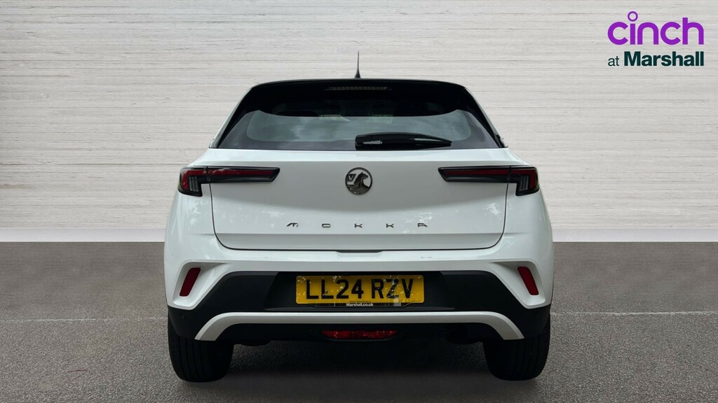 Vauxhall Mokka Mokka 1.2 Turbo 100 Design LL24RZV White #4
