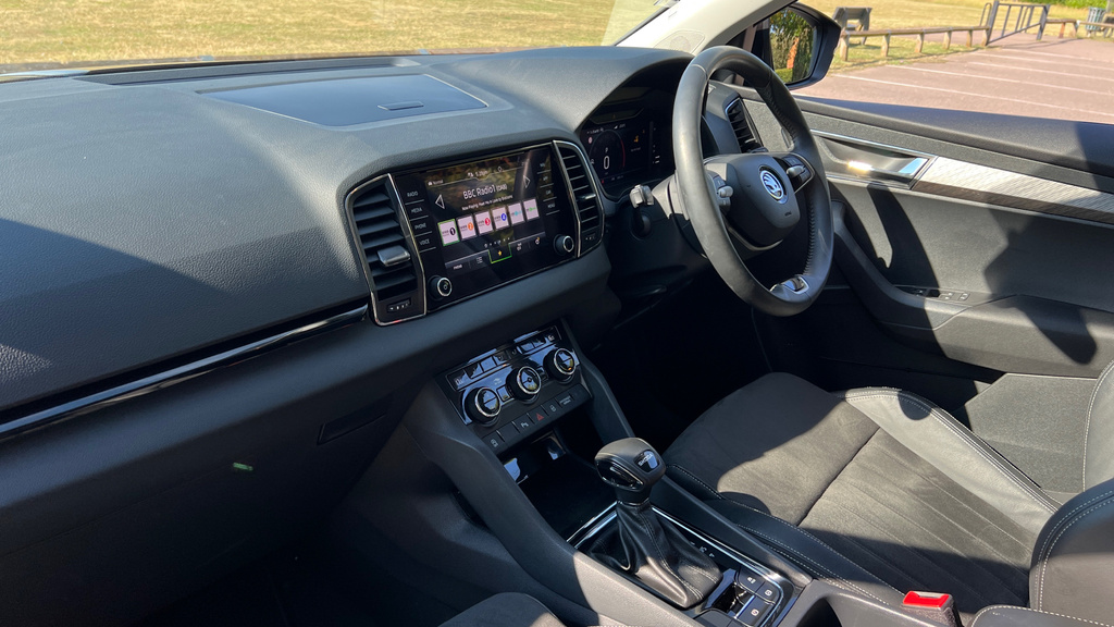 Skoda Karoq Karoq 1.5 Tsi Se L Dsg EU74CNC Black #2