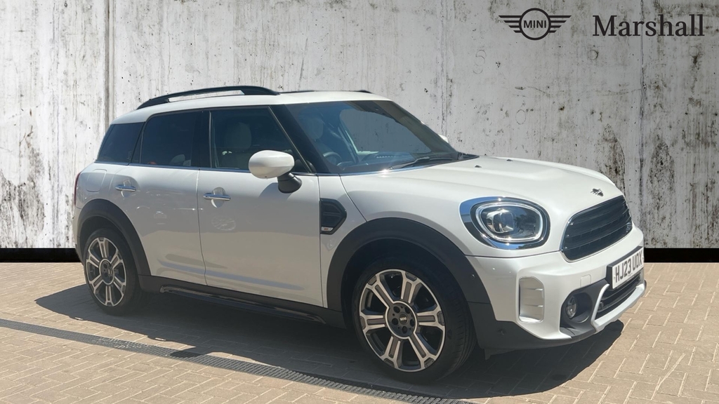Mini Countryman Countryman 1.5 Cooper Exclusive Premium Plus A White
