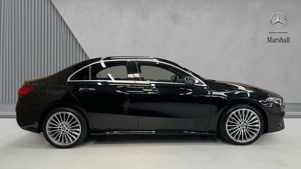 Mercedes-Benz A Class A Class A250e Amg Line Premium Plus KS73FNG Black #4
