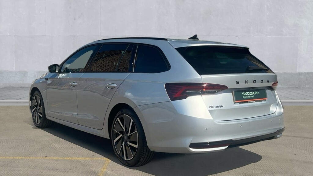 Skoda Octavia Octavia 1.5 Tsi 150 E-tec Sportline Dsg EF25CEN Silver #3