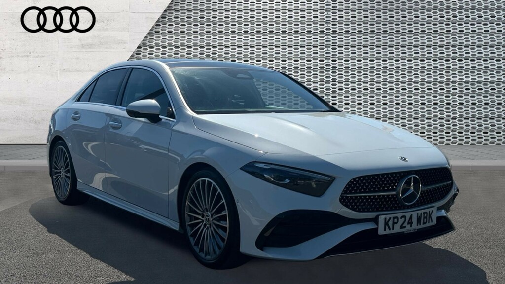 Mercedes-Benz A Class A Class A200 Amg Line Premium Plus White