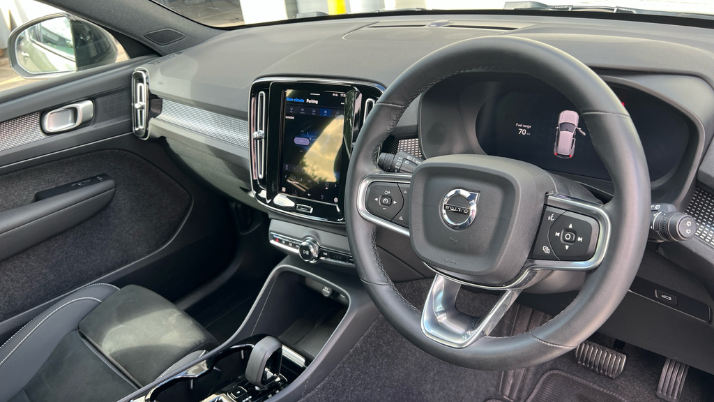 Volvo XC40 Xc40 2.0 B4p Plus Dark SW74AFE Brown #4