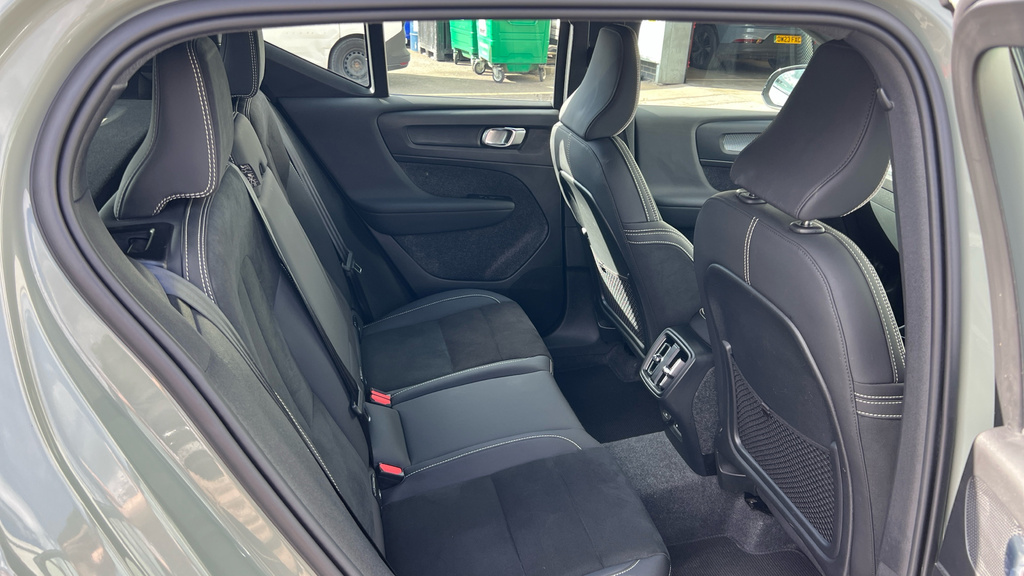 Volvo XC40 Xc40 2.0 B4p Plus Dark SW74AFE Brown #6