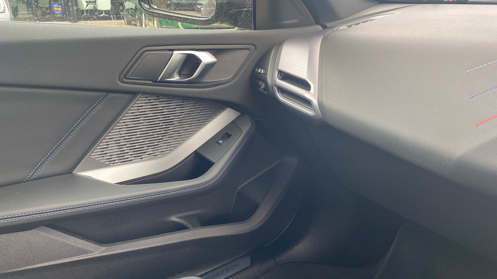BMW 2 Series 2 Series 220 M Sport Step HG75TLX #6
