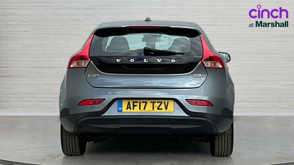 Volvo V40 V40 D2 120 Momentum Nav Plus AF17TZV Grey #4